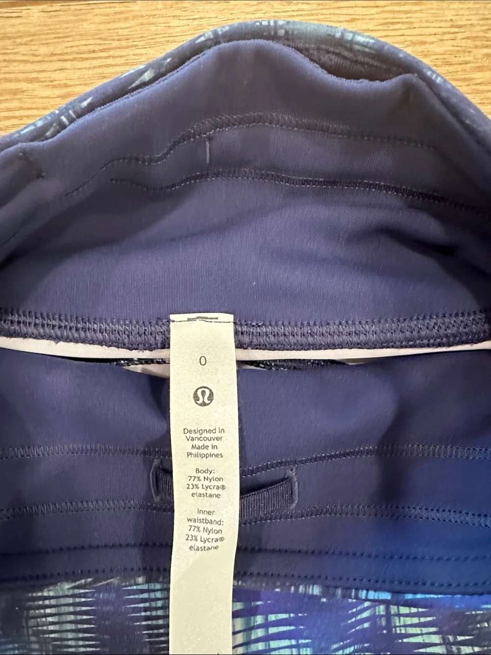 Lululemon Women’s Blue Patterned Athletic Bike Shorts